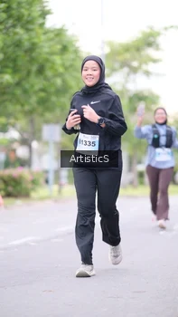 Runner Photo 2275308