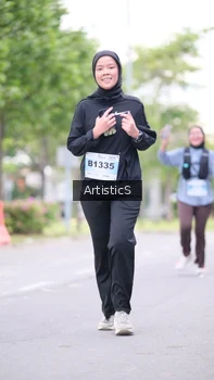 Runner Photo 2275349