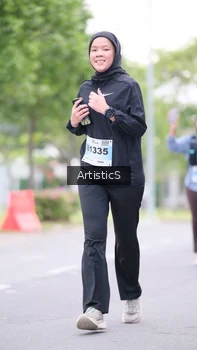 Runner Photo 2275384