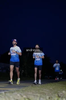 Runner Photo 2275775