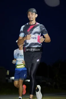 Runner Photo 2275869