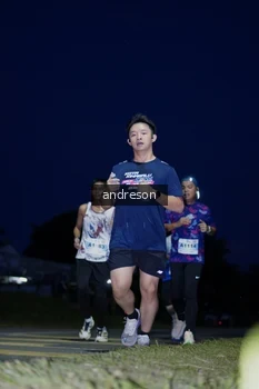 Runner Photo 2276131