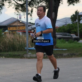 Runner Photo 2277043