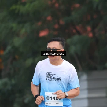 Runner Photo 2277131