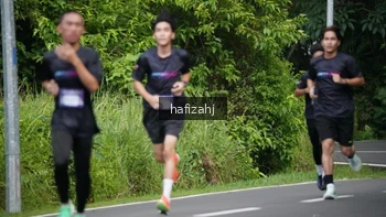 Runner Photo 2277415