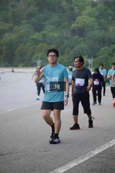 Runner Photo 2278600