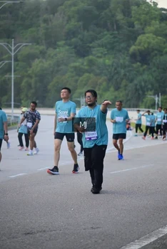 Runner Photo 2278854