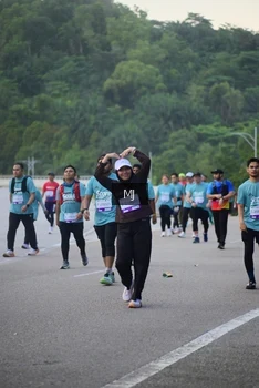 Runner Photo 2279010