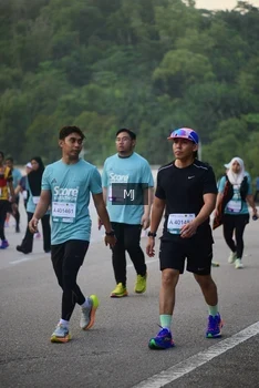 Runner Photo 2279438