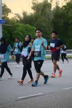 Runner Photo 2279573