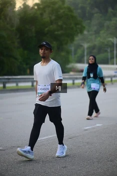 Runner Photo 2279640