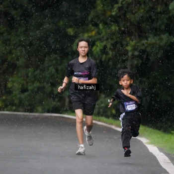 Runner Photo 2279795