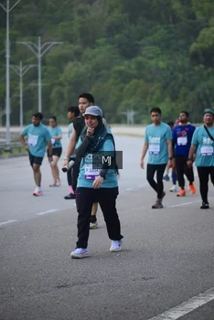Runner Photo 2279814