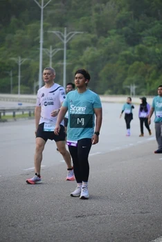 Runner Photo 2279942