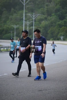 Runner Photo 2279980