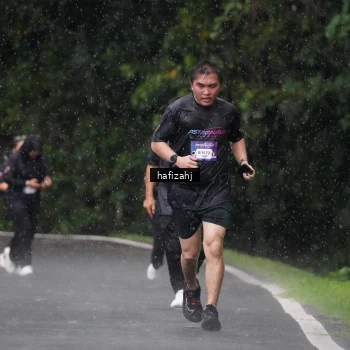Runner Photo 2280008