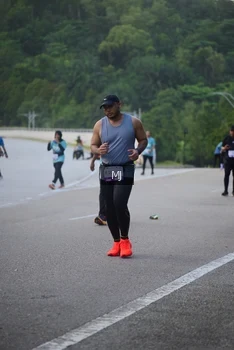Runner Photo 2280020