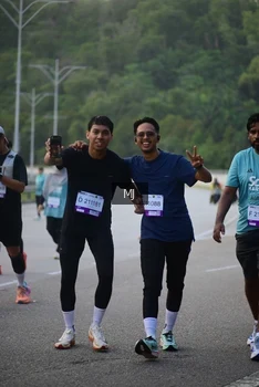 Runner Photo 2280132