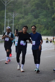 Runner Photo 2280144