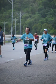 Runner Photo 2280330