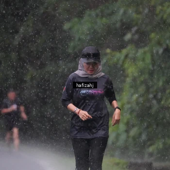 Runner Photo 2280629