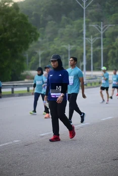 Runner Photo 2280736