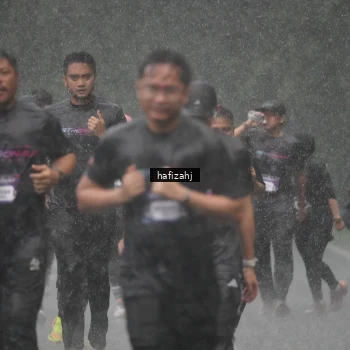 Runner Photo 2281317