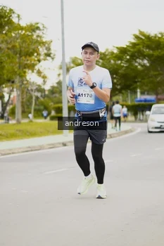 Runner Photo 2281320
