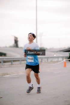 Runner Photo 2281979