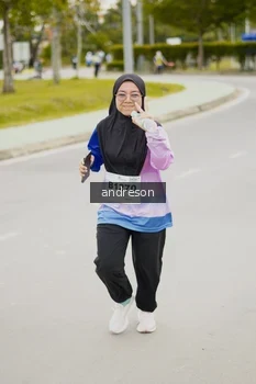 Runner Photo 2282024