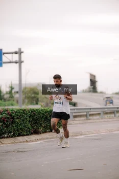 Runner Photo 2282147