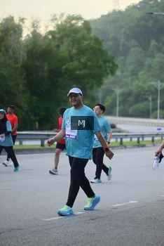 Runner Photo 2282242