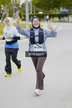 Runner Photo 2282299