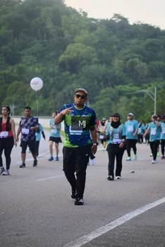 Runner Photo 2282376