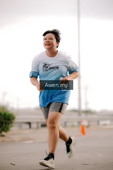 Runner Photo 2282494