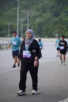 Runner Photo 2282499