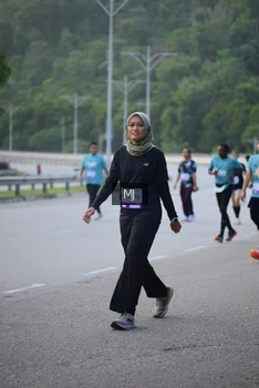 Runner Photo 2282720