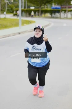 Runner Photo 2282812