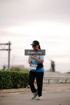 Runner Photo 2283055