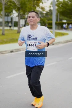Runner Photo 2283283