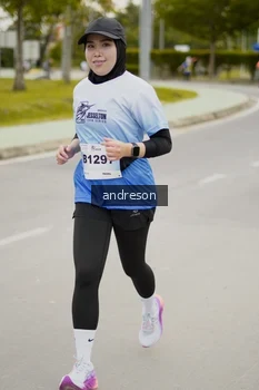 Runner Photo 2283393