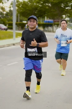 Runner Photo 2283422