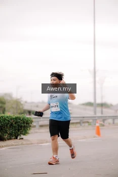 Runner Photo 2283474