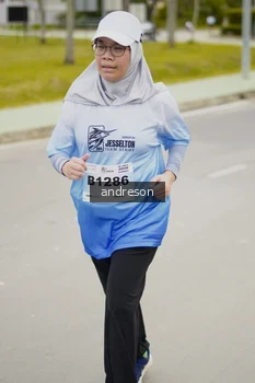 Runner Photo 2283635