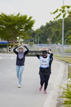 Runner Photo 2283741