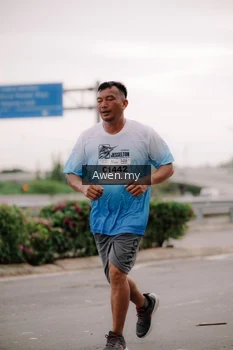 Runner Photo 2283876