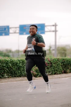 Runner Photo 2283886