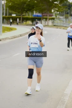 Runner Photo 2284169