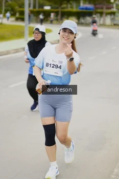 Runner Photo 2284231