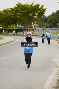 Runner Photo 2284377